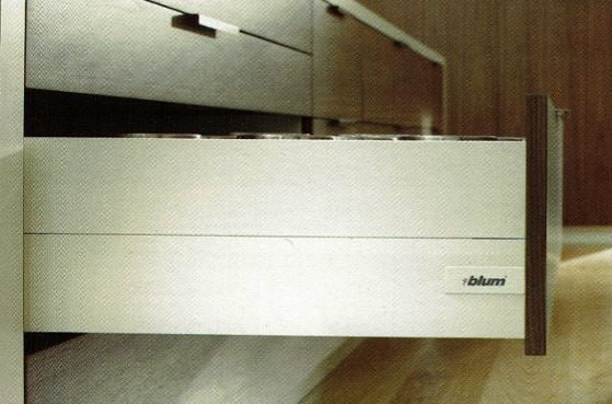 Ray hộp giá rẻ Blum Tandembox X6